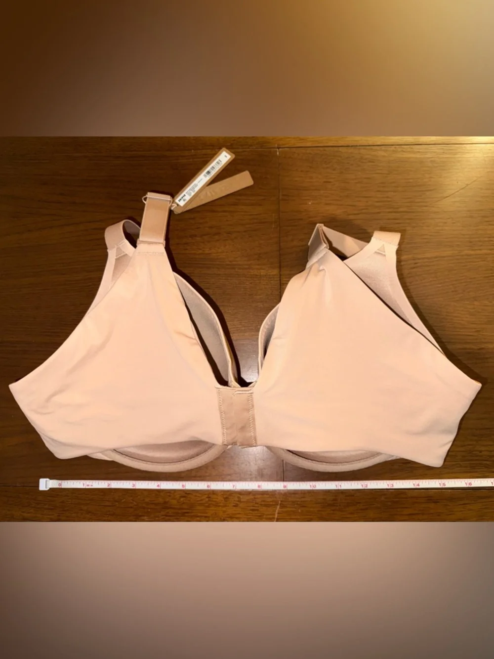 SKIMS Seamless Nude Full-Coverage T-Shirt Bra - Picture 12 of 12